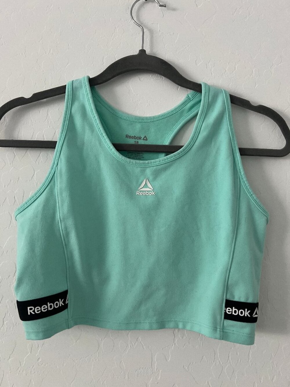 Reebok Women’s XXL 18 Aqua Crop Top Sports Bra Racerback Athleisure Gym